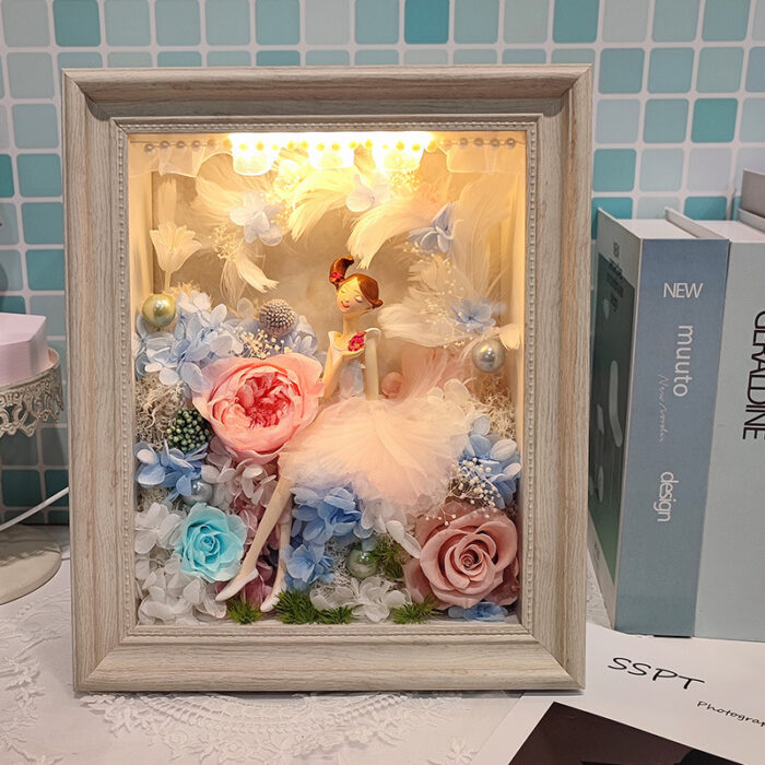 Preserved Flower Photo Frame Table Lamp Night Light - Image 6
